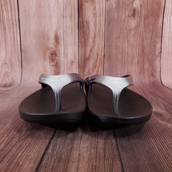 Oofos Oolala Womens 10 Black Calypso Flip Flop Thong Sandals Purple Ombre Fade - Picture 5 of 16